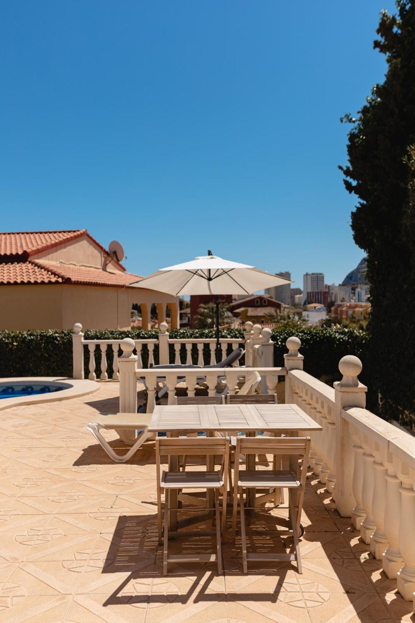 Vista Ifach Villa