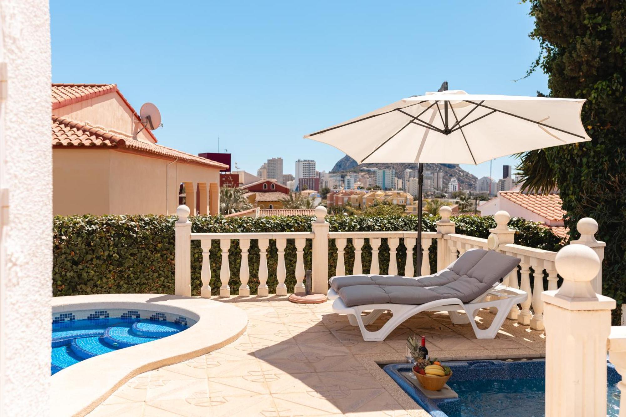 Vista Ifach Villa
